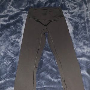 Lululemon leggings/yoga pants